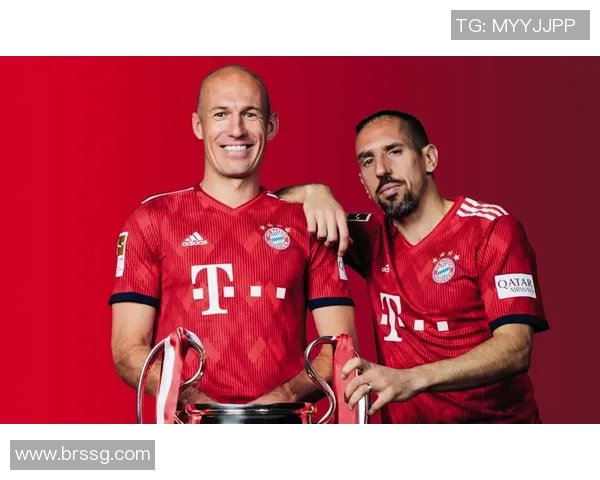 动态壁纸展现足球明星萨拉赫的精彩瞬间与激情时刻