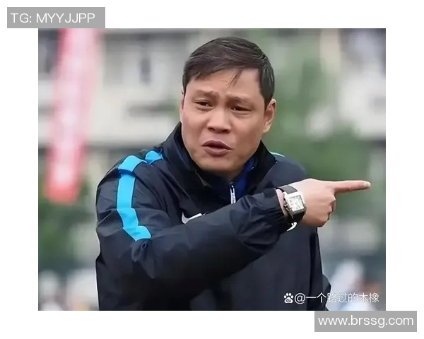 从草根到巨星：揭示那些有故事的足球明星背后的传奇人生